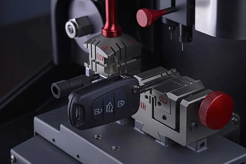 car key cutting and programming Car Key Cutting and Programming by Auto Access